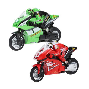 Springendes ferngesteuertes Motorrad